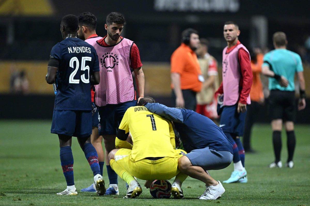 拜仁慕尼黑训练开放日，今夜伤情更新引欢呼，法甲在即，阵容厚度经受考验